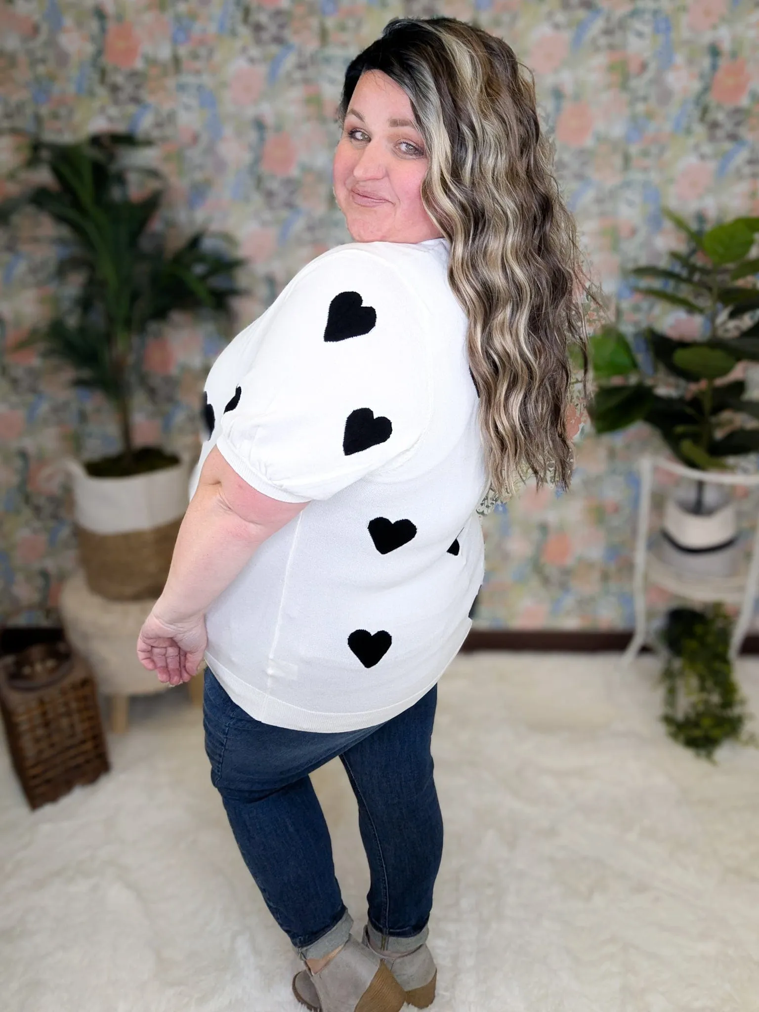 Sweetheart Short Sleeve Heart Print Sweater (2 colors)